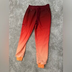 Figs petite jogger scrub pant color= ombré sunrise